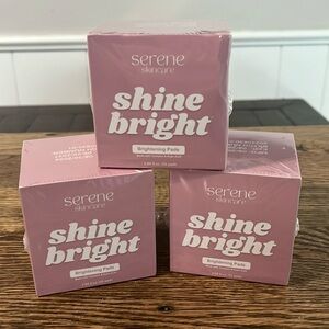 Serene Shine Bright Brightening pads - Turmeric, kojic acid, citric acid.
